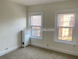 Brookline 2 Beds 1 Bath Coolidge Corner - $3,395 No Fee