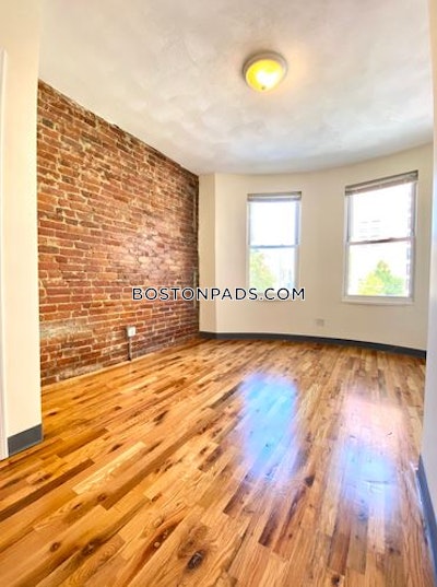 Mission Hill 3 Beds 1 Bath Boston - $4,200