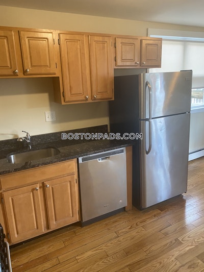 South Boston 3 Bed, 1 Bath Unit Boston - $3,750