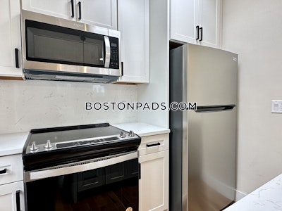 North End 2 Beds 1 Bath Boston - $4,800 No Fee