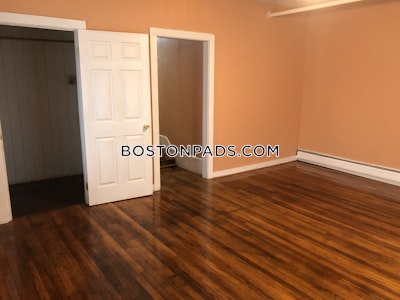 Mission Hill Stunning 2 Bed 1 Bath on Hillside St. in Mission Hill  Boston - $3,800