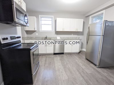 Somerville Spacious 4 bed 1.5 bath in East Somerville!  East Somerville - $4,600 No Fee