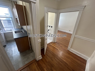 Mission Hill 0 Bed 1 Bath BROOKLINE- BROOKLINE VILLAGE $2,000 Boston - $1,950