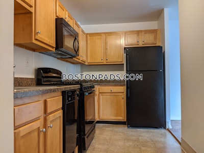 Cambridge 1 Bed 1 Bath  East Cambridge - $2,842