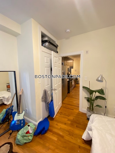 Mission Hill 3 Beds 2 Baths Boston - $4,000