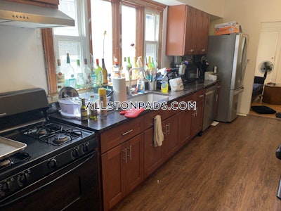 Allston 5 Beds 2 Baths Boston - $5,000