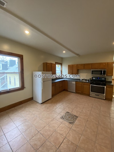 Roxbury Apartment for rent 4 Bedrooms 2 Baths Boston - $4,400