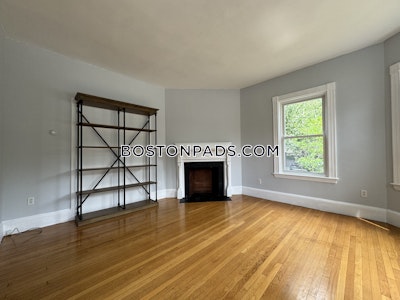 Cambridge 3 Beds 1 Bath  Harvard Square - $3,600