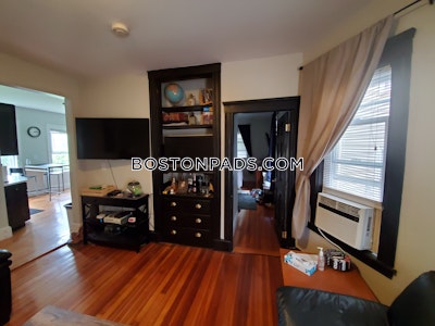 Dorchester 3 Beds 1 Bath Boston - $2,600 50% Fee