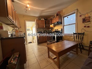 Cambridge 4 Beds 2 Baths Kendall Square - $4,600 No Fee